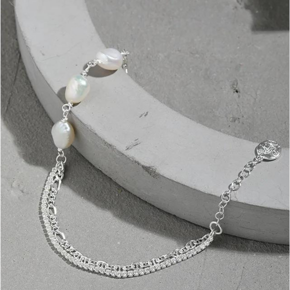 Pearl Zircon Bracelet.