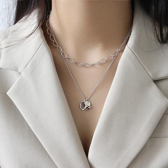 Geometric Irregular Circle Necklace