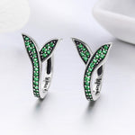 Load image into Gallery viewer, Grass green earring
